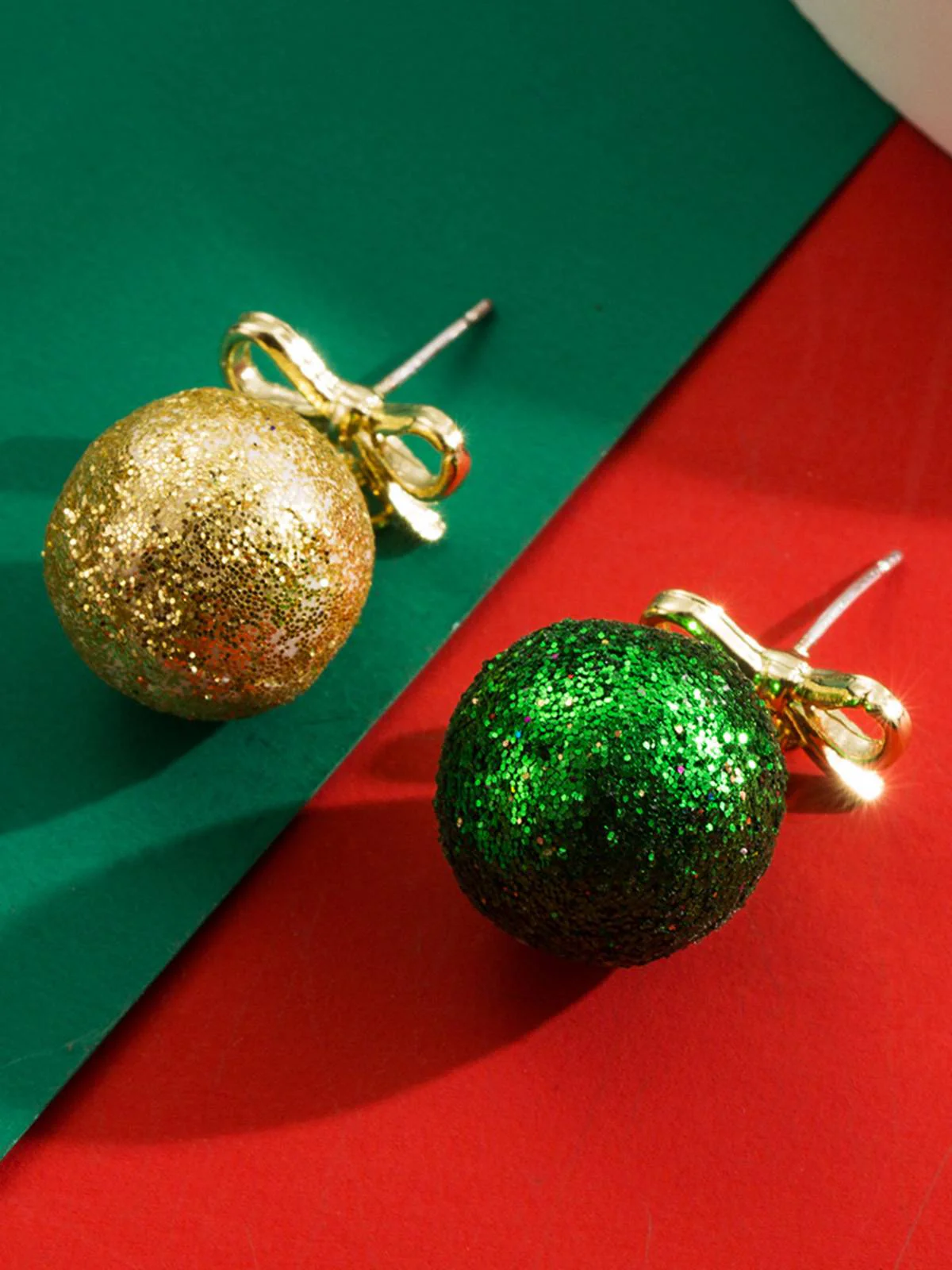 Weihnachten Ball Bogen Pailletten Stud Ohrringe - Image 6