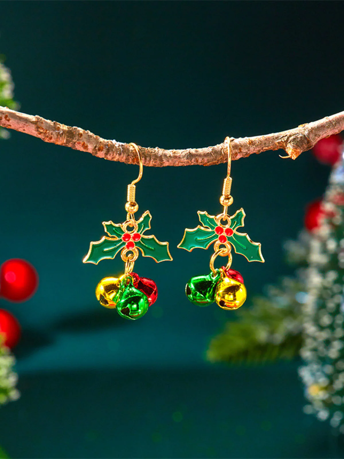 Weihnachten Stechpalmenblatt Jingle Bell Ohrhänger - Image 2